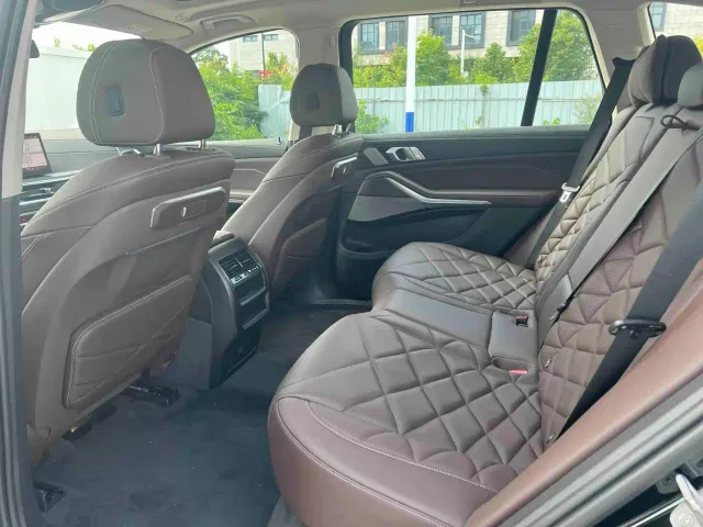 BMW X5 — Фото автомобиля 14