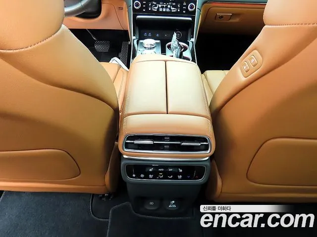 Genesis GV80 — Фото автомобиля 15