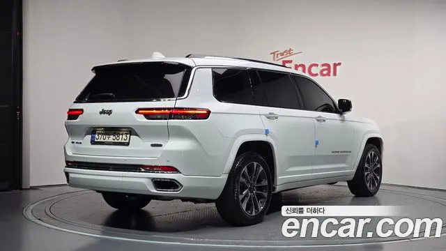 Jeep Cherokee WL — Фото автомобиля 2