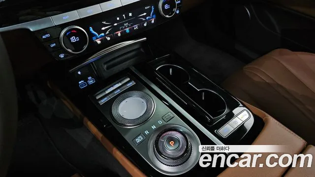 Genesis G80 RG3 — Фото автомобиля 9