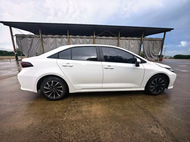 Toyota Corolla — Фото автомобиля 10