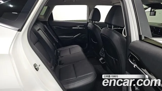 Kia Seltos — Фото автомобиля 18