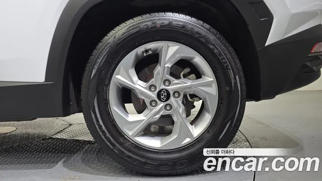Hyundai Tucson Tucson (NX4) Дизель 2.0 4WD — Фото автомобиля 21