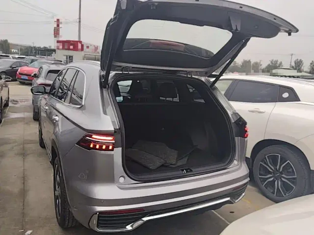 Geely Xingyue L — Фото автомобиля 17