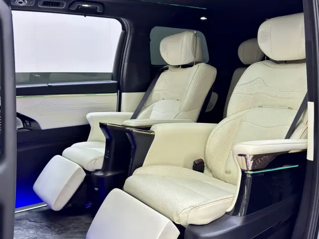 GAC Trumpchi M8 — Фото автомобиля 9