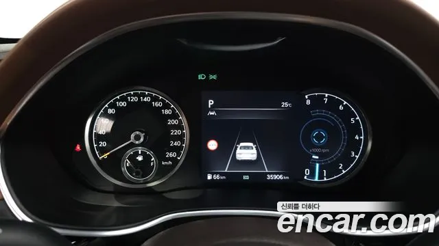 Genesis G80 Бензин 3.5 турбо AWD — Фото автомобиля 8