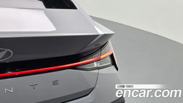 Hyundai Avante CN7 — Фото автомобиля 22