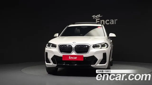 BMW iX3 M Sport — Фото автомобиля 2