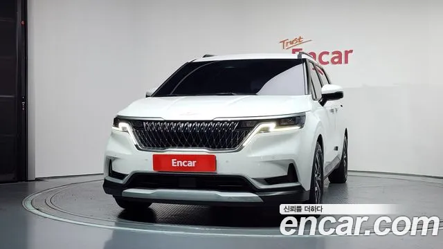 Kia Canival Carnival 4 поколение Бензин 9 мест Prestige — Фото автомобиля 3