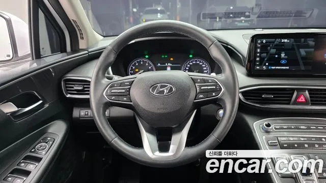 Hyundai Santafe Новый Santa Fe Бензин 2.5T 2WD — Фото автомобиля 12