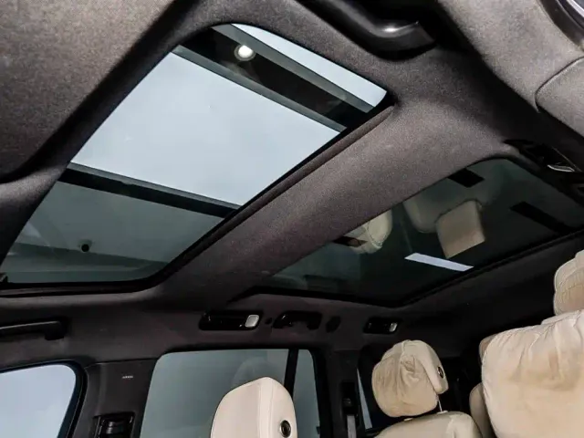 Li Auto L8 — Фото автомобиля 21