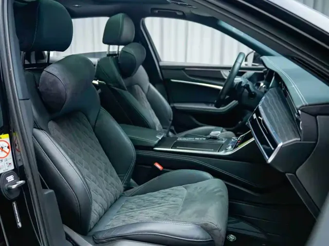 Audi A6L — Фото автомобиля 14