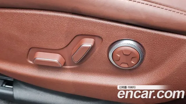 Genesis GV80 2.5T Бензин AWD — Фото автомобиля 24