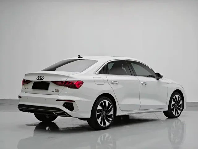 Audi A3 — Фото автомобиля 6