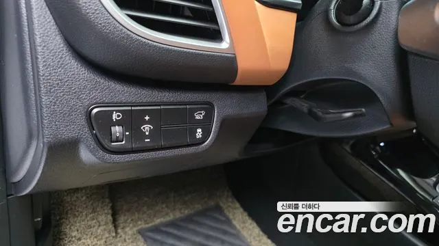 Kia Seltos New — Фото автомобиля 15