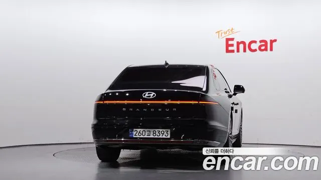 Hyundai Grandeur GN7 — Фото автомобиля 4