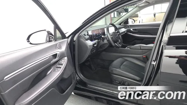 Hyundai Sonata — Фото автомобиля 15
