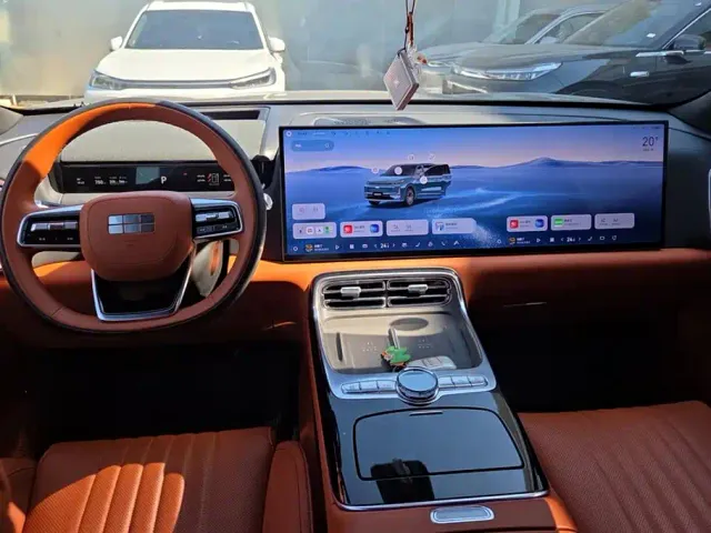 Geely Galaxy M9 — Фото автомобиля 12