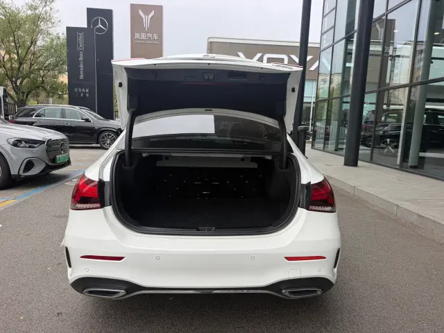 Mercedes-Benz A-Class — Фото автомобиля 8
