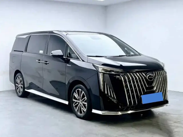GAC Trumpchi M8 — Фото автомобиля 6