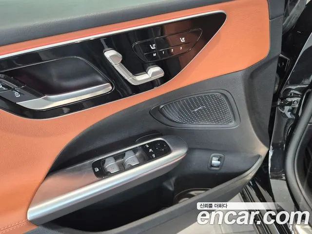 Mercedes-Benz C-Class W206 — Фото автомобиля 9