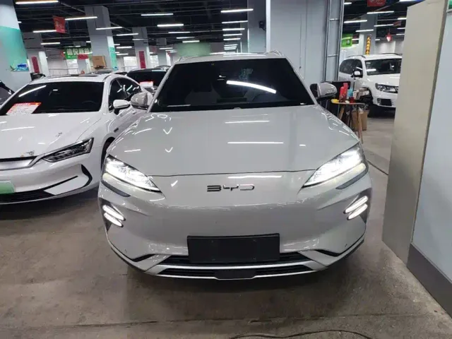 BYD Song PLUS — Фото автомобиля 2