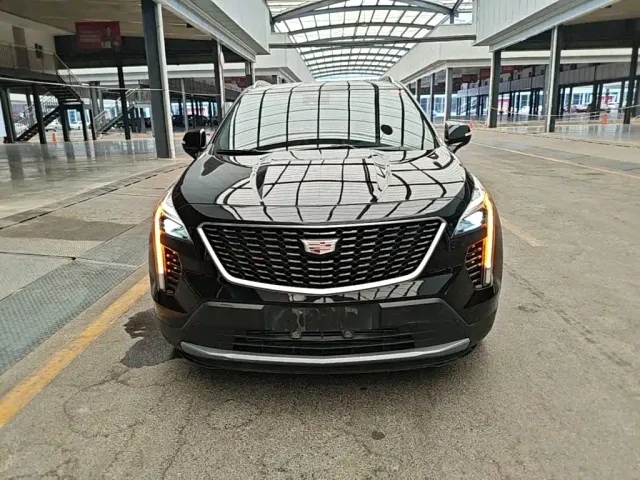 Cadillac XT4 — Фото автомобиля 2
