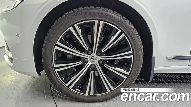 Вольво S90 — Фото автомобиля 5