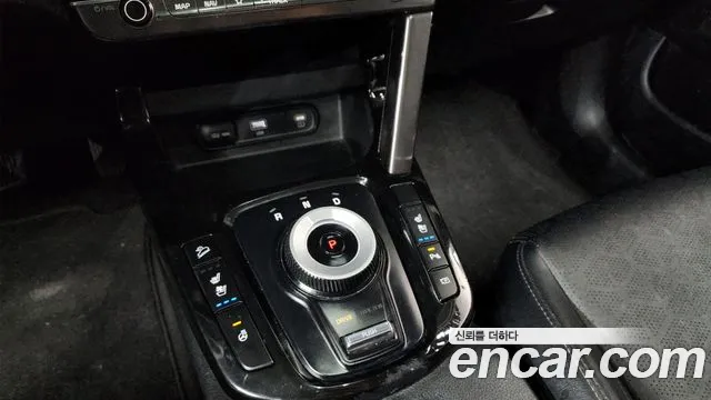 Kia Seltos Новый Seltos Бензин 2.0 2WD — Фото автомобиля 8