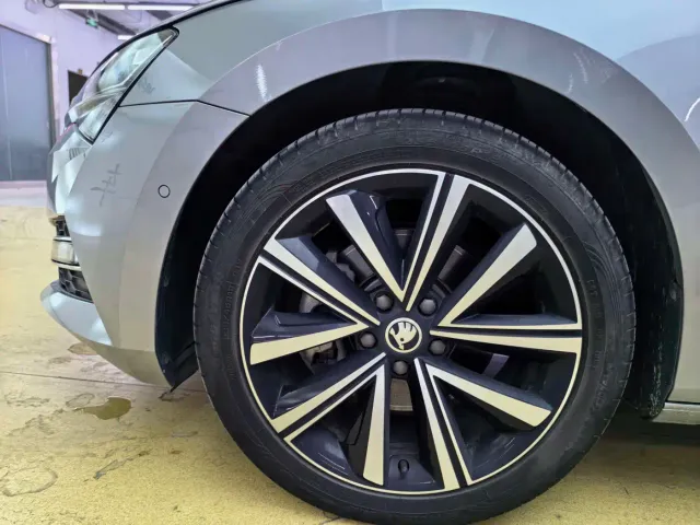 Skoda Superb — Фото автомобиля 7
