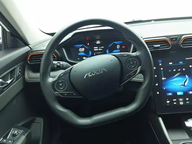 Dongfeng Yixuan — Фото автомобиля 15