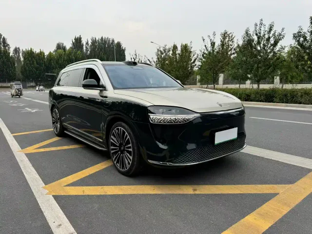 Aito M9 — Фото автомобиля 3