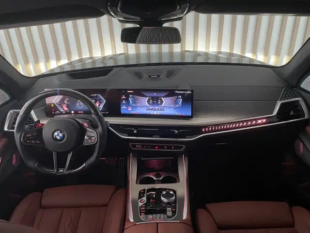 BMW X7 — Фото автомобиля 13
