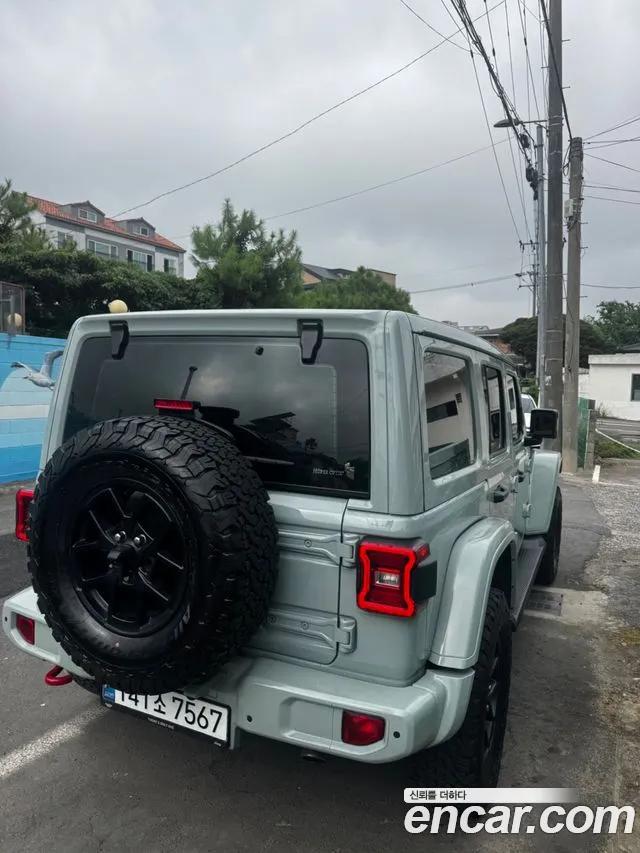 Jeep Wrangler JL — Фото автомобиля 2