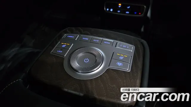Genesis G80 RG3 — Фото автомобиля 24