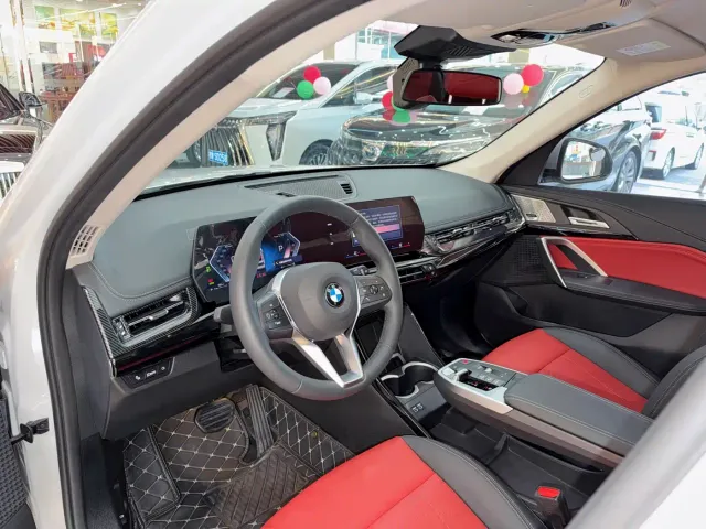 BMW X1 — Фото автомобиля 7