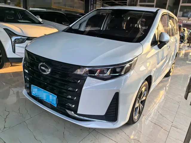 Фотография автомобиля — GAC Trumpchi M6