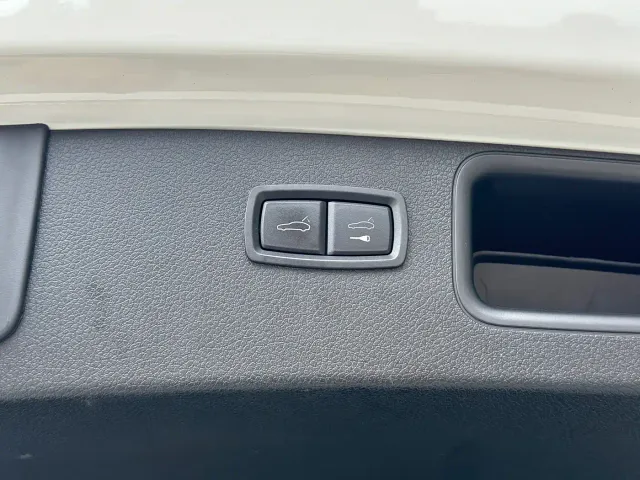 Porsche Macan — Фото автомобиля 14