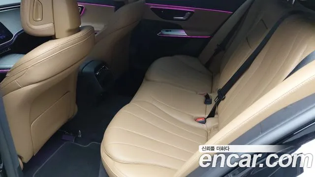 Mercedes-Benz E-Class W214 — Фото автомобиля 6