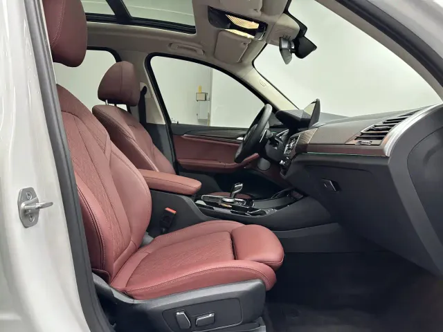 BMW X3 — Фото автомобиля 13