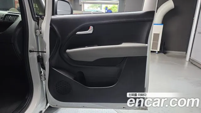 Kia RAY Новый Kia Ray Signature — Фото автомобиля 24