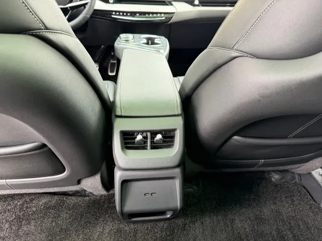 Cadillac Optiq — Фото автомобиля 15
