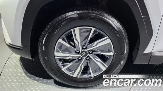 Hyundai Tucson — Фото автомобиля 4