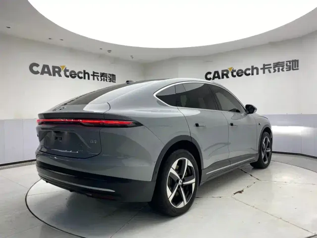 Nio EC6 — Фото автомобиля 5