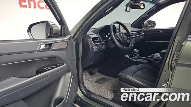 KG_Mobility_Ssangyong Rexton Новый Rexton Sport Khan Дизель 2.2 4WD — Фото автомобиля 9