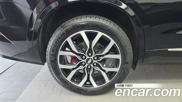 Cadillac XT6 — Фото автомобиля 4