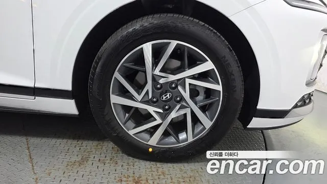 Hyundai Grandeur GN7 — Фото автомобиля 6