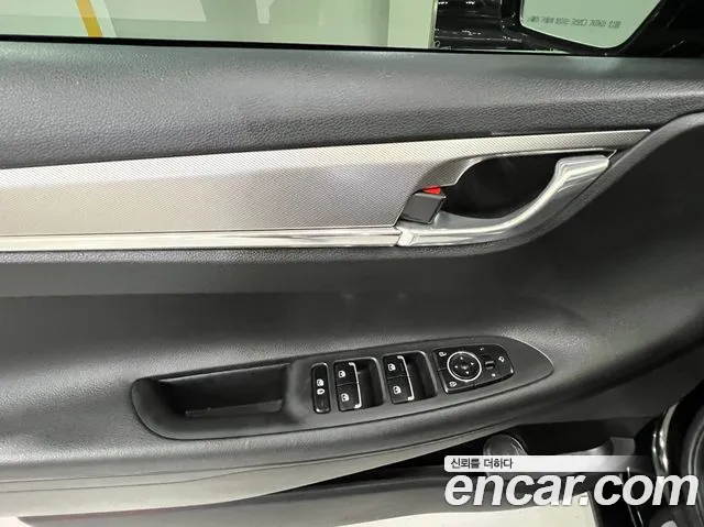 Hyundai Grandeur Grandeur (New) Hybrid — Фото автомобиля 17
