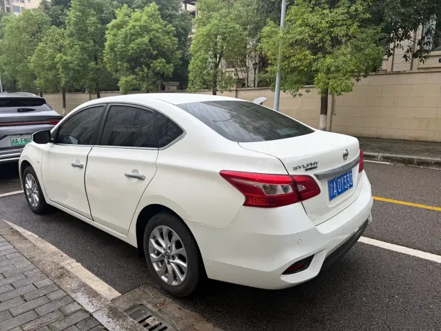 Nissan Sylphy — Фото автомобиля 11