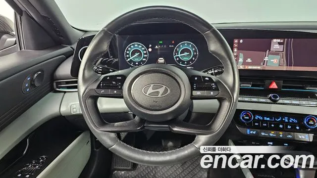 Hyundai AVANTE Новый Avante (CN7) — Фото автомобиля 14
